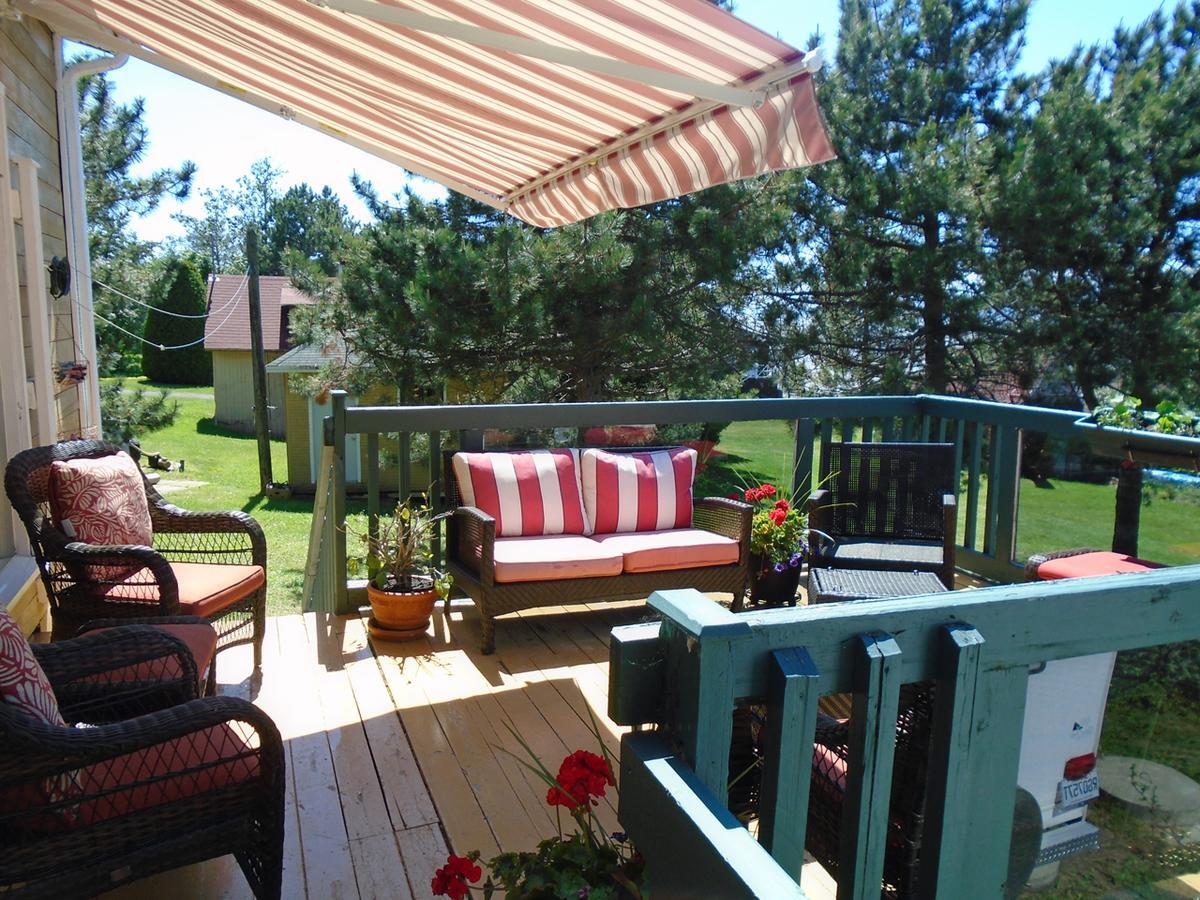 Gite La Halte Du Verger Bed And Breakfast Rivière-du-Loup Екстериор снимка